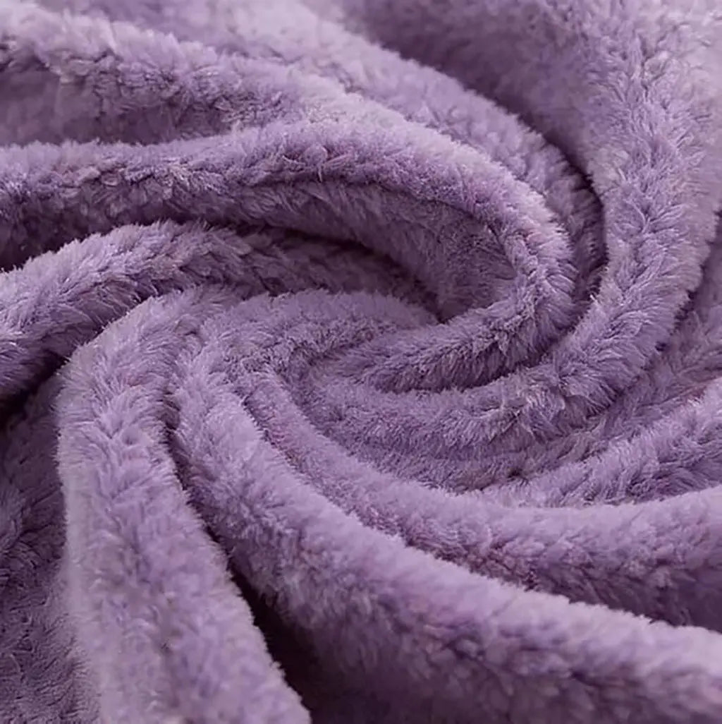 🧸 This adorable hooded blanket-style sweatshirt features a one-size-fits-all design and is perfect for lounging at home, as fun sleepwear, or as a Halloween party outfit | One Size for Women Men